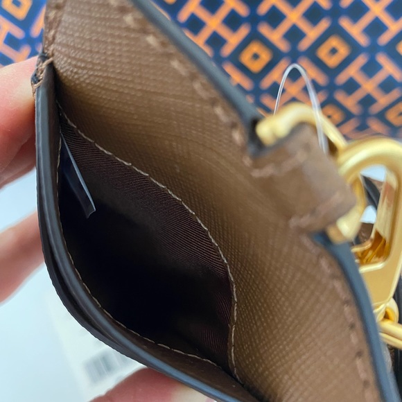 🌸❤️NEW❤️Tory Burch Emerson Lanyard/ID card holder/neck wear - Picture 6 of 7
